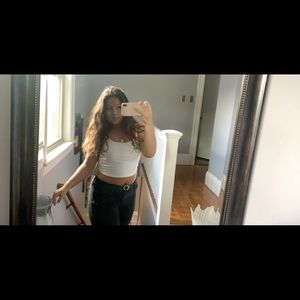 Meet your Posher, Megi